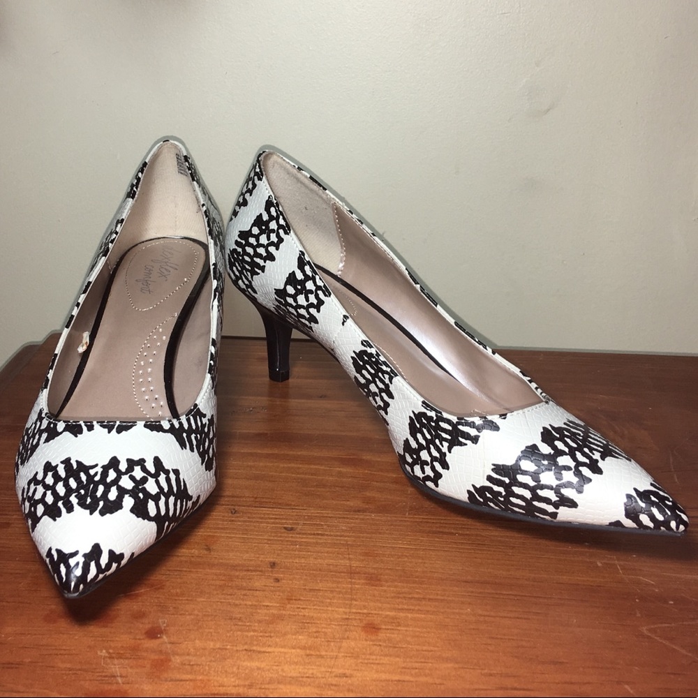 Dexflex Comfort Patterned Heels